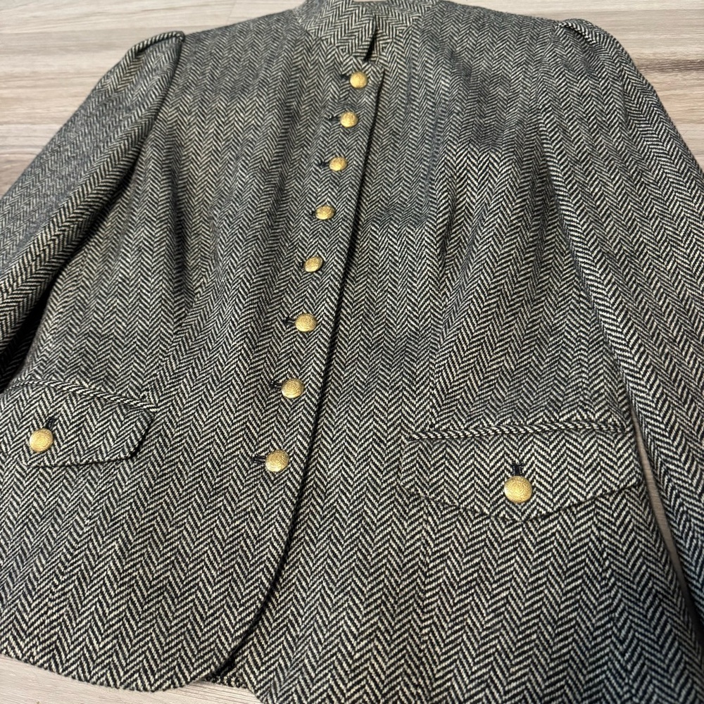 NWT Vtg $130 Chaps Wool Blend Jacket Womens Size M Gray Herringbone Gold Buttons - Picture 2 of 9